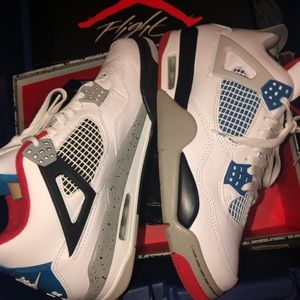 What the? Jordan 4